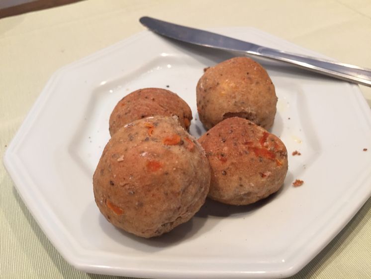 Pão integral funcional (cenoura chia e linhaça)